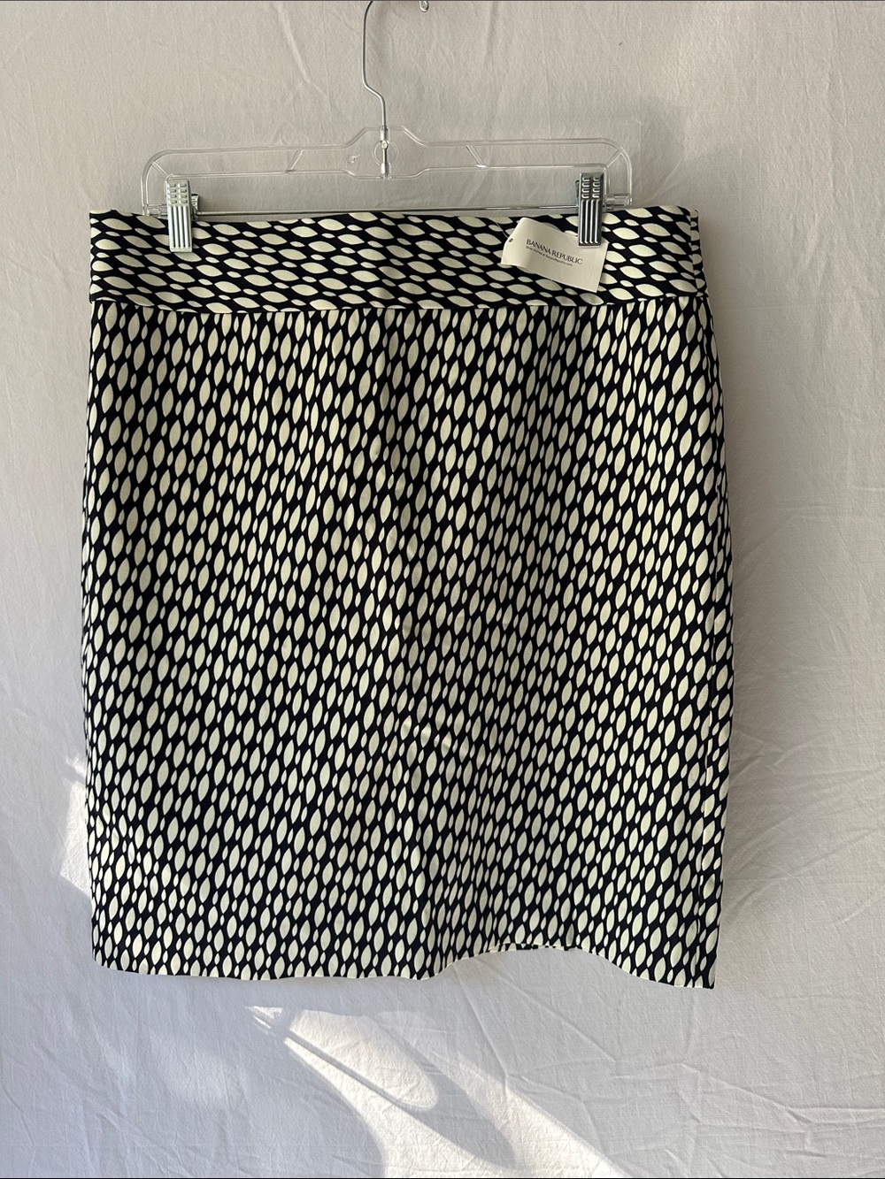 Banana Republic Dolly Geo Pencil Skirt in Preppy navy NWT size 14